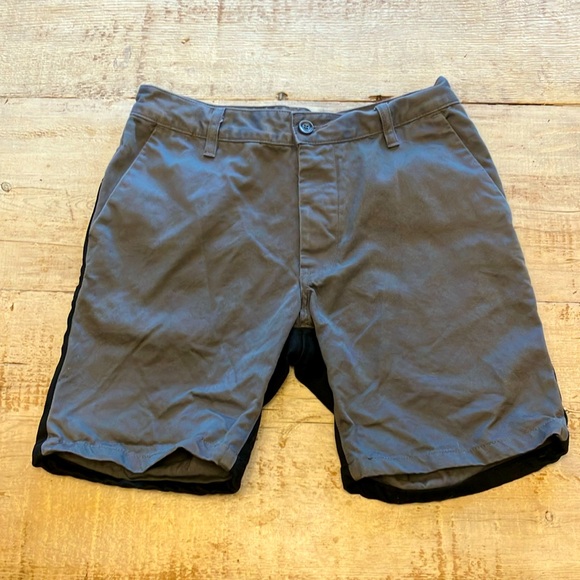 Askov Finlayson Shorts - Picture 1 of 3